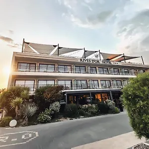 https://rives-dor-hotel-la-seyne-sur-mer.fr-provencehotel.com